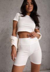 Białe Szorty Kolarki High Waist Marerila. Białe szorty damskie Renee, bez wzorów, sportowe, z podwyższonym stanem. Za 39.99 zł.