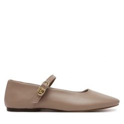 Baleriny Tommy Hilfiger. Brązowe balerinki damskie Tommy Hilfiger, bez wzorów, bez obcasa, bez zapięcia. Za 349.99 zł.