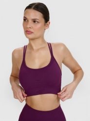 4F Biustonosz do jogi i pilatesu z niskim wsparciem - fioletowy M/L. Fioletowe bielizna sportowa damska 4F, l, bez wzorów, z dzianiny. W wyprzedaży za 99.99 zł.