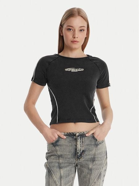 Guess T-Shirt W6RI39 KCBF1 Szary Regular Fit. Szare t-shirty damskie Guess, s, z aplikacjami, z bawełny, bez kołnierzyka, bez ramiączek. Za 199.99 zł.