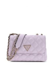 Guess Torebka Giully II Mini HWQG96 73740 Fioletowy. Fioletowe listonoszki damskie Guess, z aplikacjami, ze skóry, bez dodatków. Za 439.99 zł.