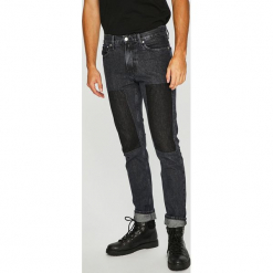 Calvin Klein Jeans - Jeansy CKJ 026. Czarne jeansy męskie Calvin Klein Jeans, z bawełny. W wyprzedaży za 379.90 zł.