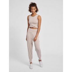 Damski tank top Hummel MT Fiona. Szare topy damskie Hummel, s, bez wzorów, eleganckie, bez kołnierzyka, bez ramiączek. Za 220.00 zł.