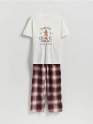 Dwuczęściowa świąteczna piżama - złamana biel. Piżamy męskie Reserved, l, bez wzorów, z bawełny, bez kołnierzyka, bez ramiączek. Za 139.99 zł.