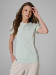 4F T-shirt slim z nadrukiem damski - miętowy S. Niebieskie t-shirty damskie 4F, l, bez wzorów, z jeansu, bez kołnierzyka, bez ramiączek. Za 49.99 zł.
