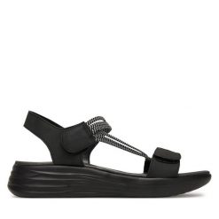 Sandały Clara Barson. Brązowe sandały damskie Clara Barson, bez wzorów, bez obcasa, na płaskiej podeszwie, bez zapięcia. Za 99.99 zł.