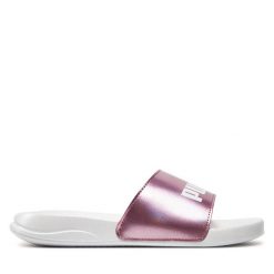 Klapki Puma. Czerwone klapki damskie Puma, bez wzorów, sportowe, bez obcasa, bez zapięcia. Za 119.99 zł.
