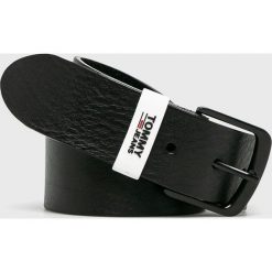 Tommy Jeans - Pasek skórzany. Czarne paski męskie Tommy Jeans, z jeansu. W wyprzedaży za 129.90 zł.