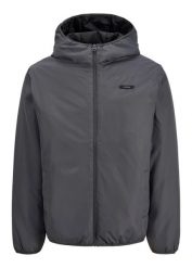 Kurtka zimowa JJ REBEL. Czarne kurtki męskie bonprix, na zimę, m, z aplikacjami, z kapturem. Za 149.99 zł.