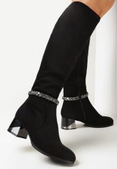 Czarne Kozaki z Ekozamszu na Słupku z Metaliczną Wstawką i Warkoczem z Cyrkonii Brebora. Czarne kozaki damskie Born2be, bez wzorów, przed kolano, bez obcasa, na obcasie, bez zapięcia. Za 139.99 zł.