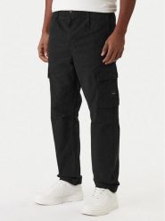 BOSS Spodnie materiałowe Sisla-9-Cargo 50552096 Czarny Slim Fit. Czarne spodnie materiałowe męskie Boss, bez wzorów, z bawełny. Za 679.99 zł.
