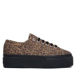 Tenisówki Superga. Brązowe trampki i tenisówki damskie Superga, bez wzorów, bez zapięcia. Za 299.99 zł.