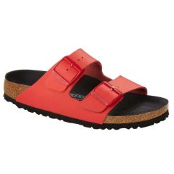 Klapki damskie Birkenstock Arizona BS Birko-flor. Czerwone klapki damskie Birkenstock, na lato, bez wzorów, z materiału, eleganckie, bez obcasa, bez zapięcia. Za 287.00 zł.