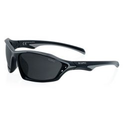 Okulary przeciwsłoneczne nietonące z polaryzacją unisex OPC Hydro AquaRider Cat. Czarne okulary przeciwsłoneczne damskie OPC. Za 249.99 zł.