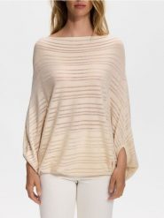 Lekki sweter z wiskozą - kremowy. Białe swetry nierozpinane damskie Reserved, l, bez wzorów, z dzianiny, bez kołnierzyka, bez ramiączek. Za 119.99 zł.