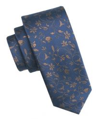Elegancki i Modny Męski Krawat - Angelo di Monti - Brązowe Kwiatki, Niebieskie Tło. Niebieskie krawaty i muchy Angelo di Monti, bez wzorów, z tkaniny, eleganckie. Za 45.00 zł.