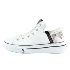 Trampki Skechers Slip-Ins 251016 białe. Białe trampki męskie bez wzorów, ze skóry, sportowe, bez zapięcia. Za 634.14 zł.