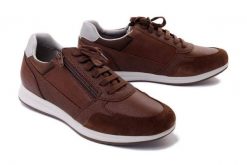 GEOX U35H5A OPTEK C0013 brown, półbuty męskie. Brązowe półbuty męskie Geox, bez wzorów, bez obcasa, bez zapięcia. Za 257.94 zł.