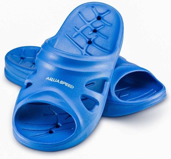 Klapki basenowe dla dorosłych Aqua Speed Florida. Niebieskie klapki męskie Aqua-Speed, bez wzorów, z materiału, bez zapięcia. Za 49.99 zł.