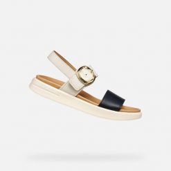 Sandały GEOX D XAND 2S Beżowy. Czarne sandały damskie Geox, bez wzorów, ze skóry, bez obcasa, bez zapięcia. Za 424.99 zł.