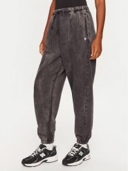 Deha Spodnie dresowe C12165 Czarny Loose Fit. Czarne spodnie dresowe damskie Deha, bez wzorów, z bawełny. Za 699.99 zł.