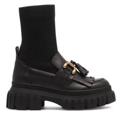 Botki Badura. Czarne botki damskie Badura, bez wzorów, bez obcasa, na płaskiej podeszwie, bez zapięcia. Za 239.99 zł.