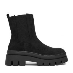 Botki DeeZee. Czarne botki damskie DeeZee, bez wzorów, bez obcasa, na płaskiej podeszwie, bez zapięcia. Za 199.99 zł.