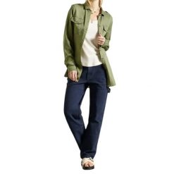 Koszula turystyczna damska SuperDry Military. Zielone koszule damskie Superdry, xs, bez wzorów, z lyocellu, casualowe, bez kołnierzyka, bez ramiączek. Za 197.00 zł.