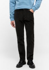 Męskie Spodnie Sztruksowe MUSTANG Tramper Straight S Pirate Black 1015533 4088. Czarne jeansy męskie Mustang, z jeansu. Za 219.99 zł.