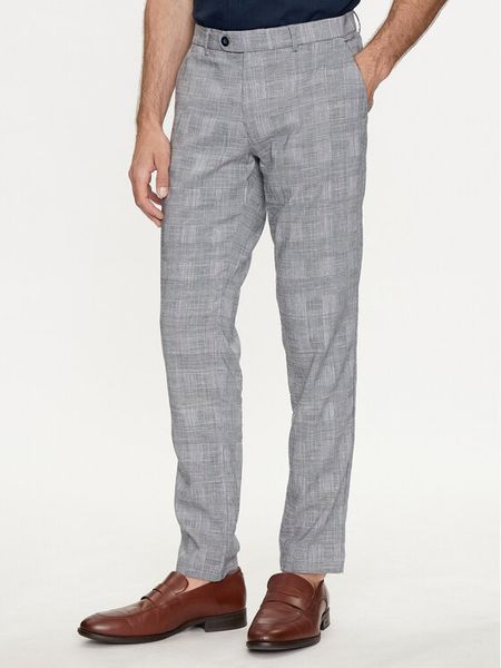 Bugatti Chinosy 4380 56213A Niebieski Slim Fit. Niebieskie eleganckie spodnie męskie Bugatti, bez wzorów, z lyocellu. Za 289.99 zł.