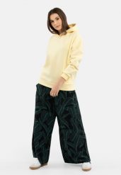 Bluza oversize z kapturem B-SIGI. Żółte bluzy damskie Volcano, s, bez wzorów, z dzianiny, bez ramiączek, z kapturem. Za 159.99 zł.