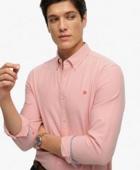Superdry Koszula Preppy Oxford z długim rękawem – 100% bawełna organiczna. Czerwone koszule damskie Superdry, m, bez wzorów, z bawełny, klasyczne, bez kołnierzyka, bez ramiączek. Za 279.65 zł.