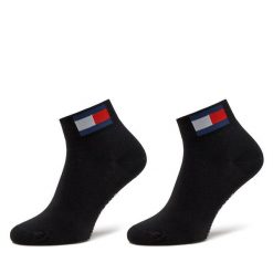 Skarpety długie Tommy Jeans. Czarne skarpety męskie Tommy Jeans, bez wzorów, z jeansu. Za 39.99 zł.