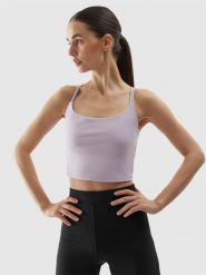 4F Crop top do jogi i pilatesu z materiału z recyklingu damski - fioletowy XXL. Fioletowe topy damskie 4F, s, bez wzorów, z dzianiny, bez kołnierzyka, bez ramiączek. W wyprzedaży za 49.99 zł.