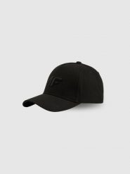 4F Czapka z daszkiem strapback damska - czarna S/M (58cm). Czarne czapki damskie 4F, na lato, bez wzorów, z bawełny, sportowe. W wyprzedaży za 49.99 zł.