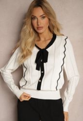 Biały Sweter z Wiskozą z Ozdobnymi Guzikami i Kokardą w Stylu Retro Miaraine. Białe swetry nierozpinane damskie Renee, bez wzorów, z jeansu, biznesowe, bez kołnierzyka, bez ramiączek. Za 109.99 zł.
