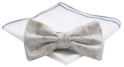 Mucha Męska z Białą Poszetką - Chattier - Popiel ze Złotym Akcentem. Szare krawaty i muchy Chattier, bez wzorów, z mikrofibry, eleganckie. Za 59.00 zł.