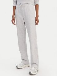 Reebok Spodnie dresowe Zuzanna RK25496CCW Szary Regular Fit. Szare spodnie sportowe damskie Reebok, bez wzorów, z dresówki. Za 179.99 zł.