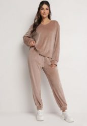 Beżowy Welurowy Komplet Dresowy Bluza z Trójkątnym Dekoltem i Spodnie z Kieszeniami Onchia. Brązowe bluzy damskie Born2be, l, bez wzorów, z dresówki, eleganckie, bez ramiączek, bez kaptura. Za 99.99 zł.