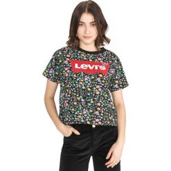Levi's Graphic Varsity T-shirt Czarny Wielokolorowy. Czarne t-shirty damskie Levi's®, l, bez wzorów, z bawełny, bez kołnierzyka, bez ramiączek. Za 154.95 zł.