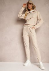 Beżowy Komplet Dresowy Bluza z Suwakiem i Kołnierzem i Spodnie z Kieszeniami Cargo Taigena. Brązowe bluzy damskie Renee, m, bez wzorów, z dresówki, bez ramiączek, bez kaptura. Za 74.99 zł.