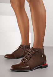 Brązowe Lakierowane Botki Vices z Tłoczeniem Ozvila. Brązowe botki damskie Born2be, bez wzorów, z lakierowanej skóry, eleganckie, bez obcasa, na płaskiej podeszwie, bez zapięcia. Za 109.99 zł.