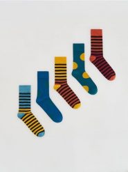 5 pack skarpet - pomarańczowy. Brązowe skarpety męskie Reserved, bez wzorów. Za 59.99 zł.