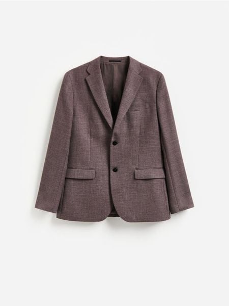 Marynarka regular fit - brązowy. Brązowe garnitury męskie Reserved, l, bez wzorów, z tkaniny, bez kołnierzyka, bez ramiączek. Za 359.99 zł.