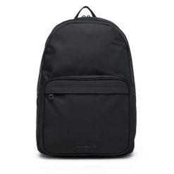 Plecak Tommy Hilfiger. Czarne plecaki męskie Tommy Hilfiger, bez wzorów, sportowe. Za 259.99 zł.