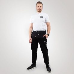 Emporio Armani Spodnie dresowe męskie EA7 Emporio Armani. Spodnie sportowe męskie Emporio Armani, m, bez wzorów, z dresówki. Za 459.00 zł.