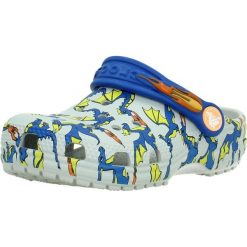 Sandały CROCS ZUHECO CLASSIC DRAGON Biały. Białe sandały damskie Crocs, bez wzorów, z materiału, bez obcasa, bez zapięcia. Za 222.99 zł.