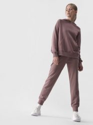 4F Spodnie dresowe joggery damskie - beżowe XS. Brązowe spodnie dresowe damskie 4F, bez wzorów, z bawełny, sportowe. Za 129.99 zł.