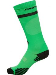 Skarpetki Newline compression. Zielone skarpety męskie Newline, bez wzorów, z materiału. Za 109.20 zł.