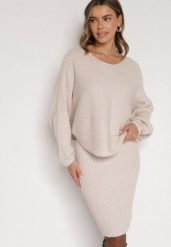 Ciemnobeżowy Dzianinowy Komplet Prążkowany Sukienka i Sweter o Kroju Nietoperz Wederela. Brązowe swetry nierozpinane damskie Born2be, m, bez wzorów, z dzianiny, eleganckie, bez kołnierzyka, bez ramiączek. Za 139.99 zł.